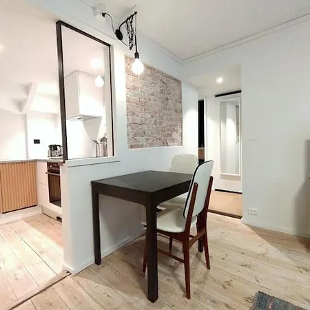 Sentral Leilighet I Apartamento *